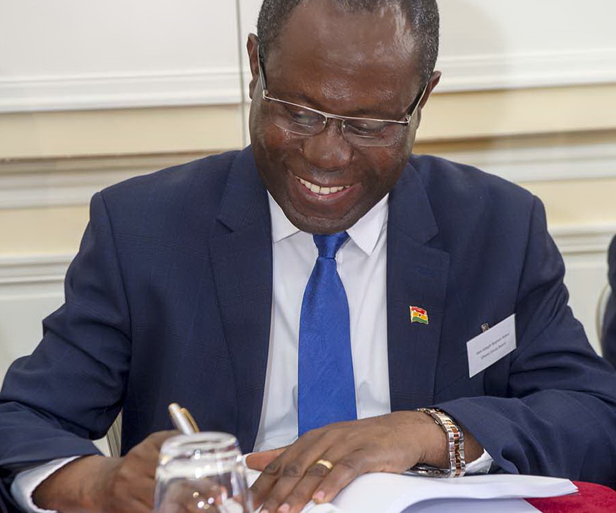 Mr Joseph Boahen Aidoo, CEO of COCOBOD, appending his signature to the loan agreement